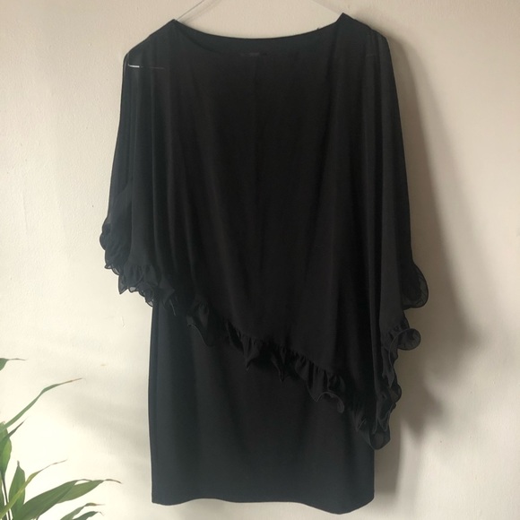 ❤️XSCAPE Black Ruffle Edge Sheer Cape Mini Dress Size 6 - Picture 1 of 8